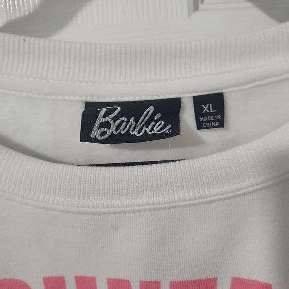 NWOT Barbie Mountain Club Barbie with Ken White Crew-neck Sweatshirt in Size XL - Picture 2 of 10
